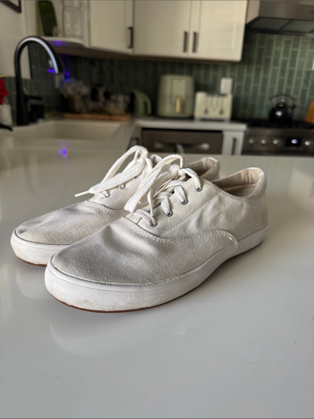 Cherokee Off-White Canvas Lace-Up Sneakers